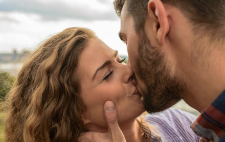 How do you ask a female colleague out on the weekend-